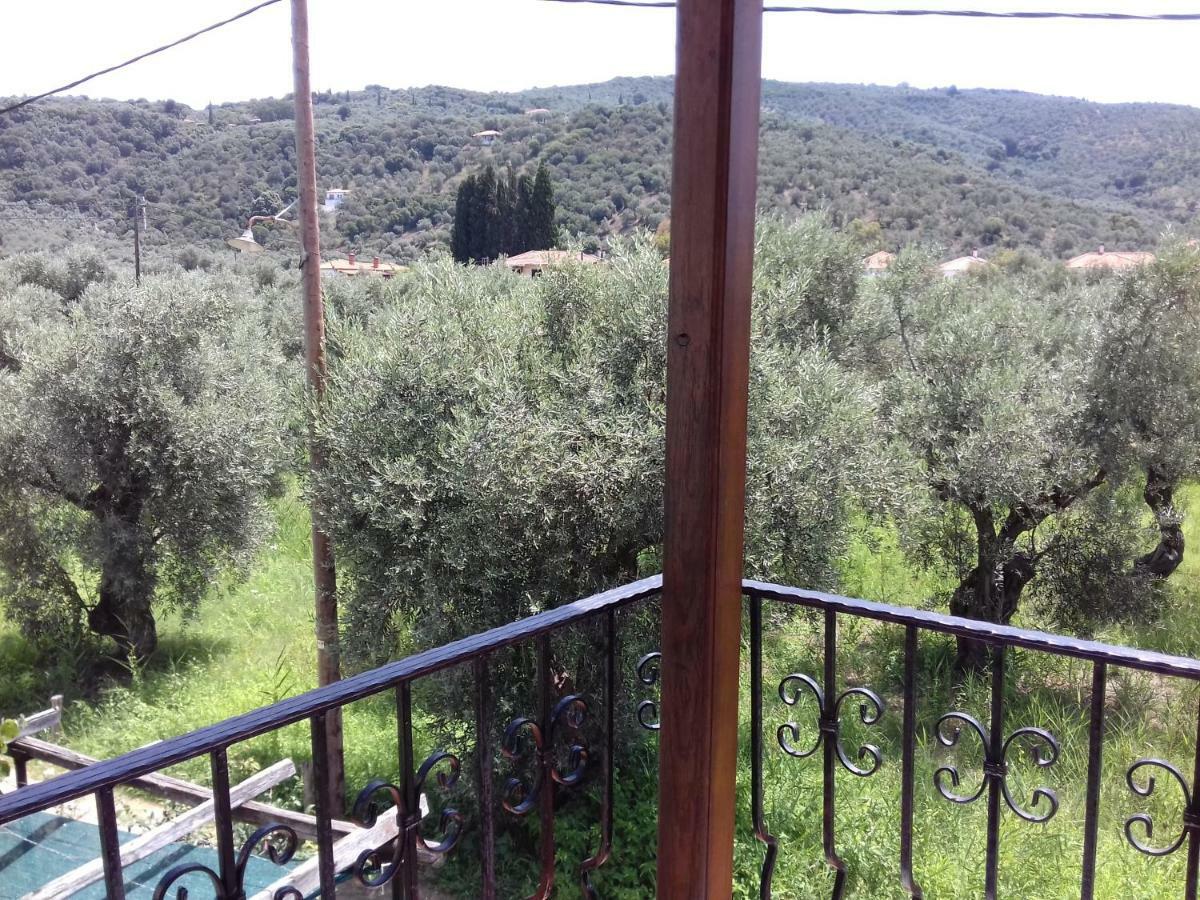 Kálamos Koutadelias Rooms מראה חיצוני תמונה